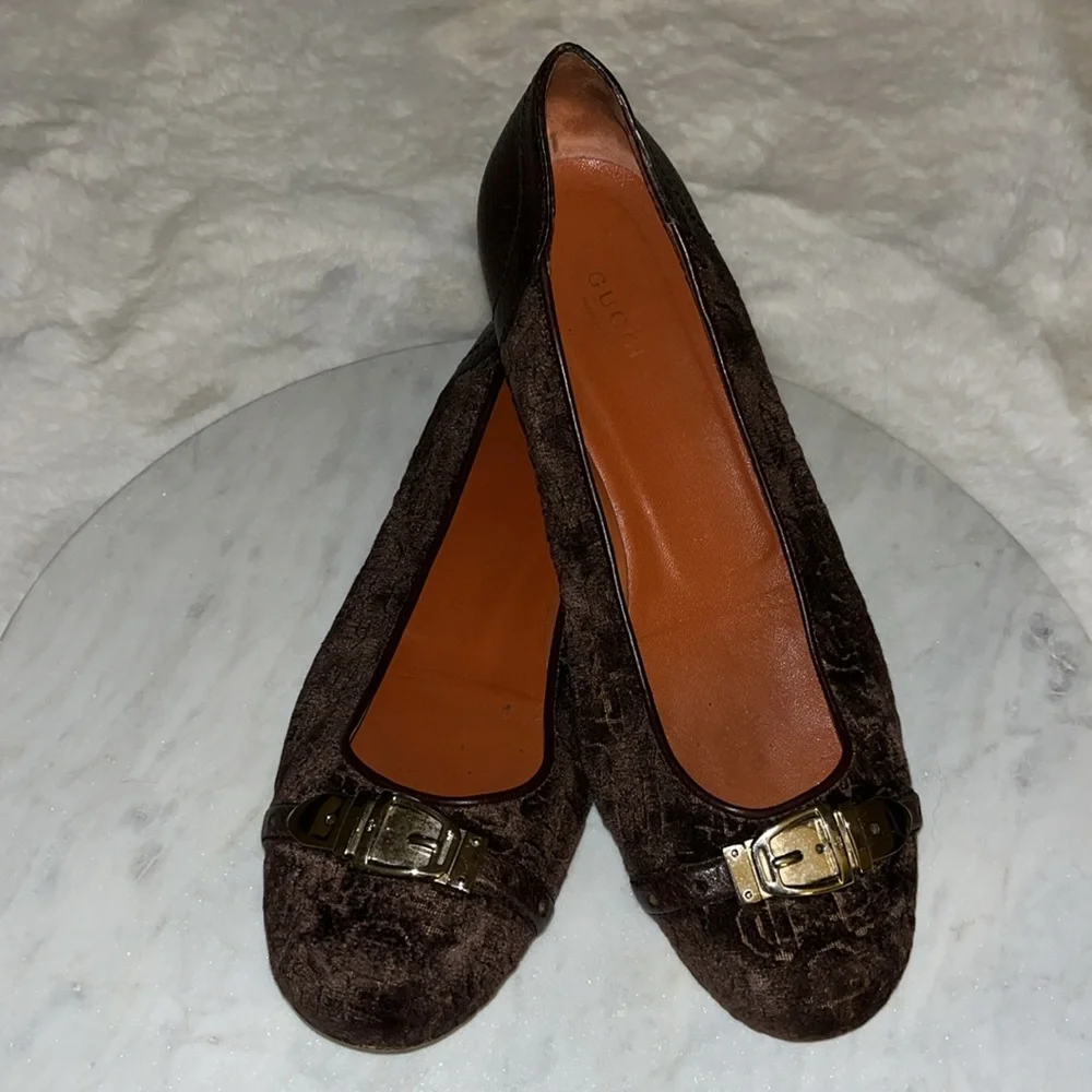 ❤️💚Authentic Gucci leather/Fabric Rich Velvet Gold Horsebit Ballet Flats❤️💚 - Picture 1 of 13